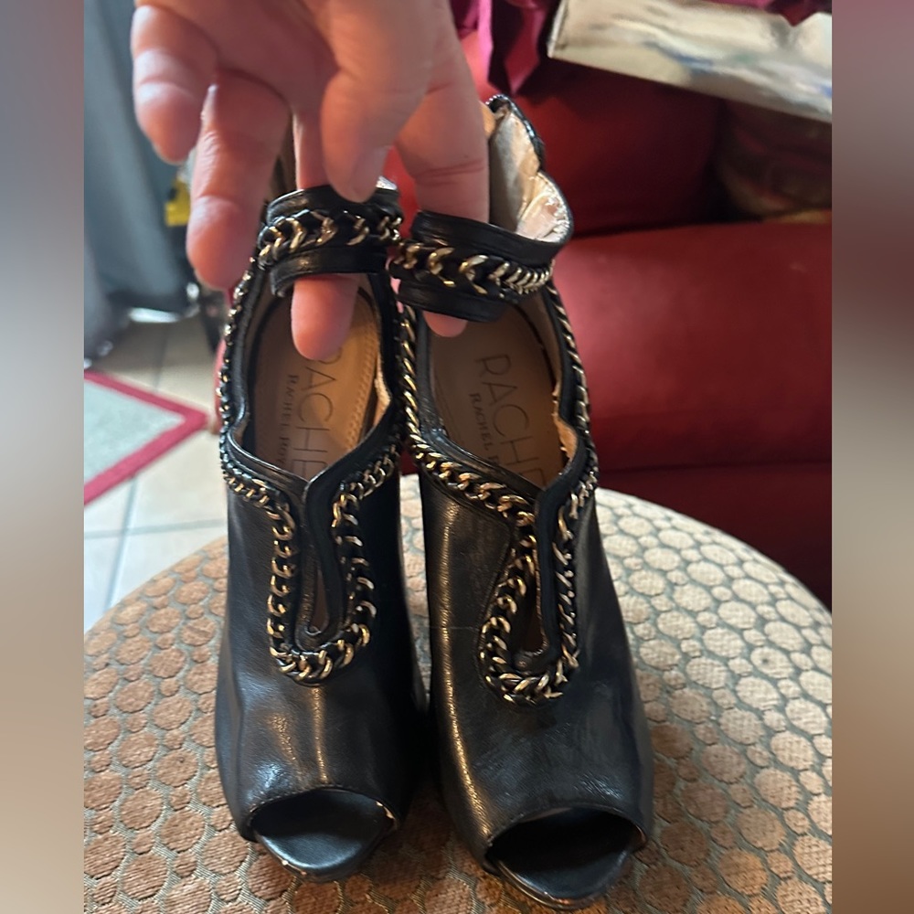 Rachel Roy, chain link heels,size 8